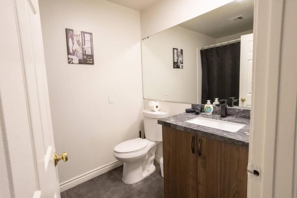 2 Bedroom Close To Las Vegas Strip Ngoại thất bức ảnh